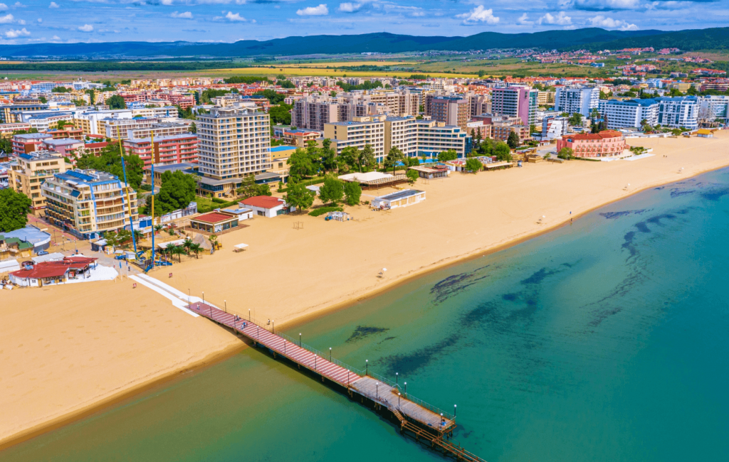 Двустаен апартамент в Слънчев бряг на метри от морето – 66 900 €